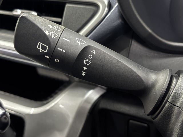 DAIHATSU CAST ACTIVA 4WD 2015 Image 31