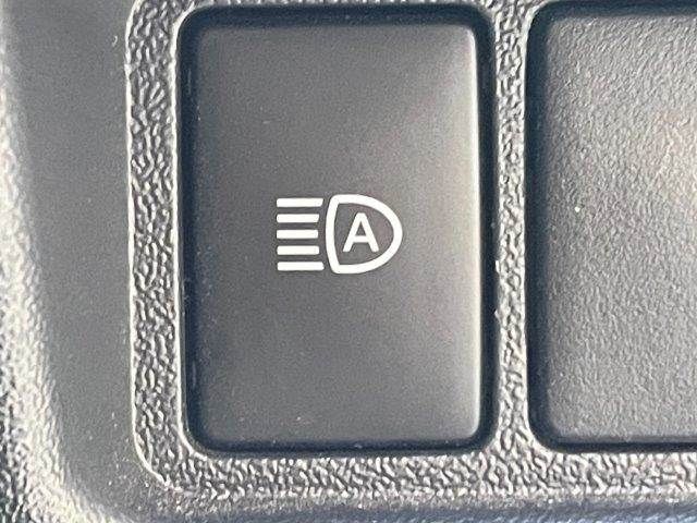 TOYOTA HIACE VAN 4WD 2018 Image 31