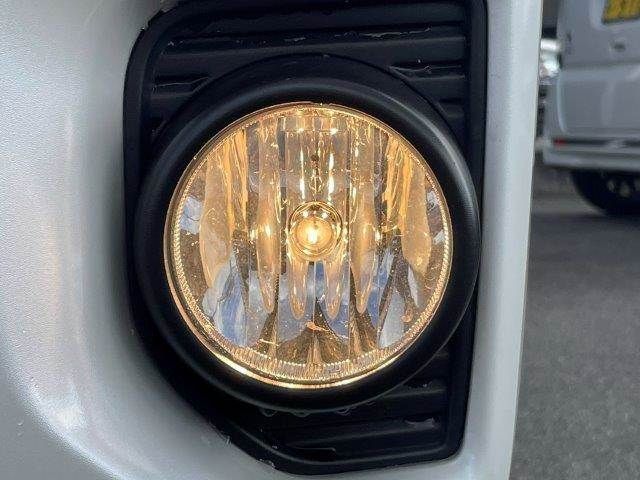 TOYOTA HIACE VAN 4WD 2018 Image 31