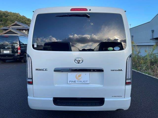 TOYOTA HIACE VAN 4WD 2018 Image 31