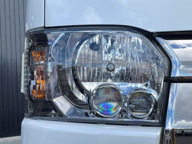 TOYOTA HIACE VAN 4WD 2018 Image 31