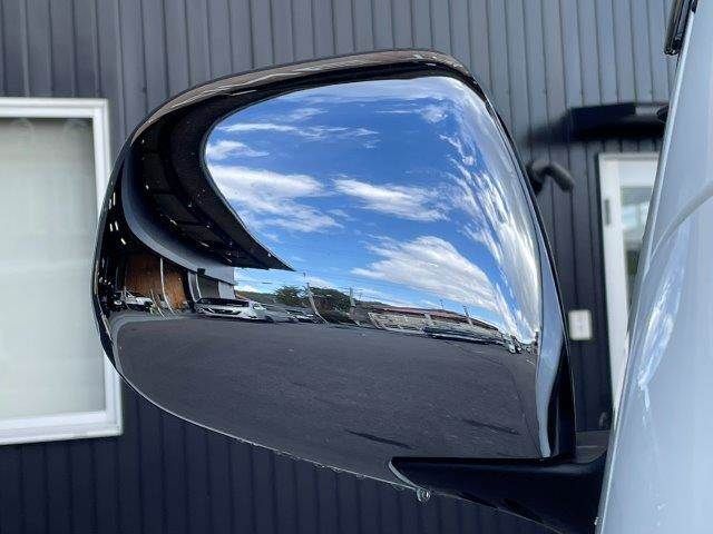 TOYOTA HIACE VAN 4WD 2018 Image 31