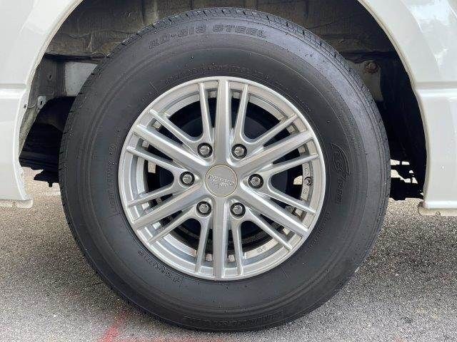 TOYOTA HIACE VAN 4WD 2018 Image 31