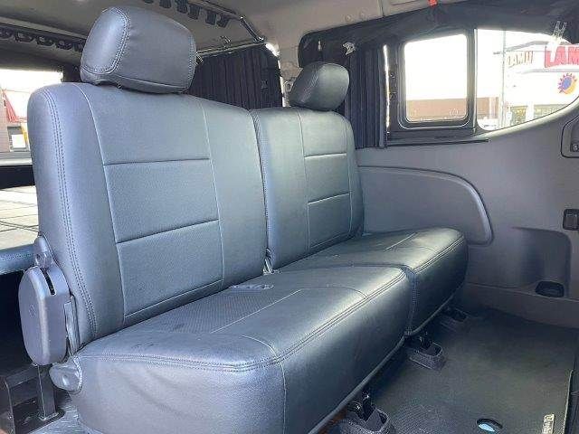 NISSAN NV350 CARAVAN 4WD 2018 Image 31