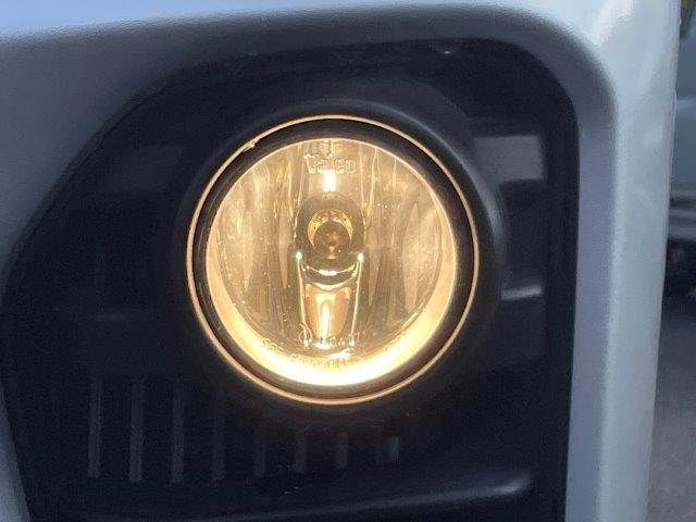 NISSAN NV350 CARAVAN 4WD 2018 Image 31