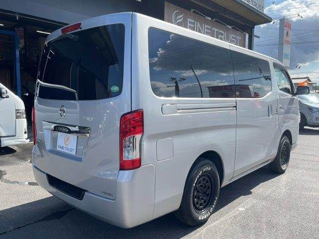 NISSAN NV350 CARAVAN 4WD 2018 Image 31