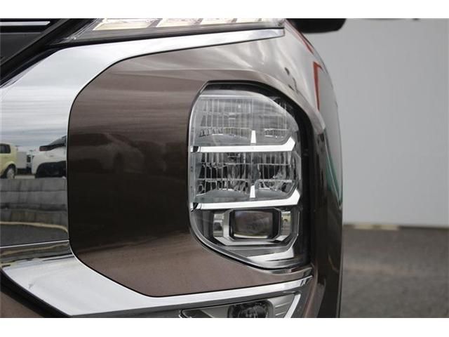 MITSUBISHI OUTLANDER PHEV 2022 Image 31