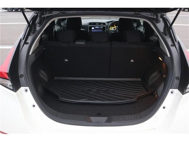 NISSAN LEAF 2020 Image 31