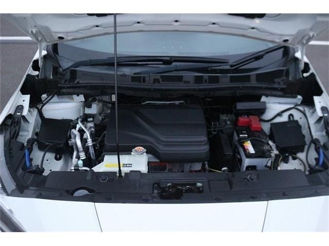 NISSAN LEAF 2020 Image 31