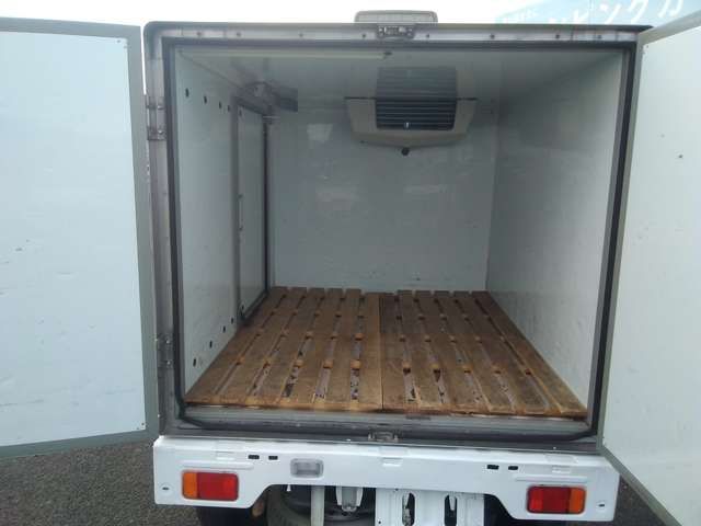 SUZUKI CARRY TRUCK 4WD 2015 Image 31