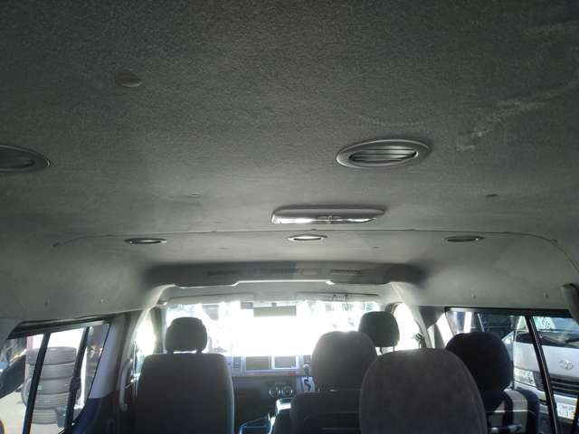 TOYOTA HIACE WAGON 4WD 2012 Image 31