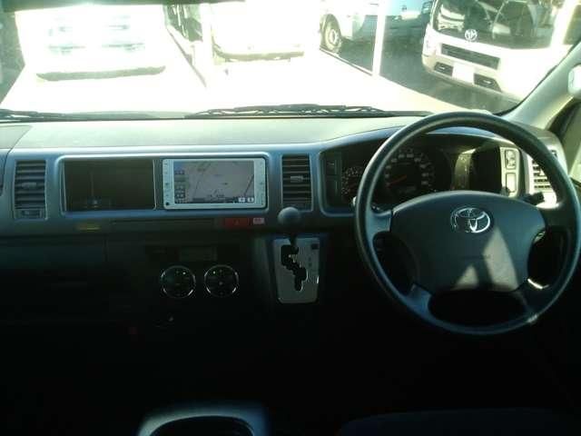 TOYOTA HIACE WAGON 4WD 2012 Image 31