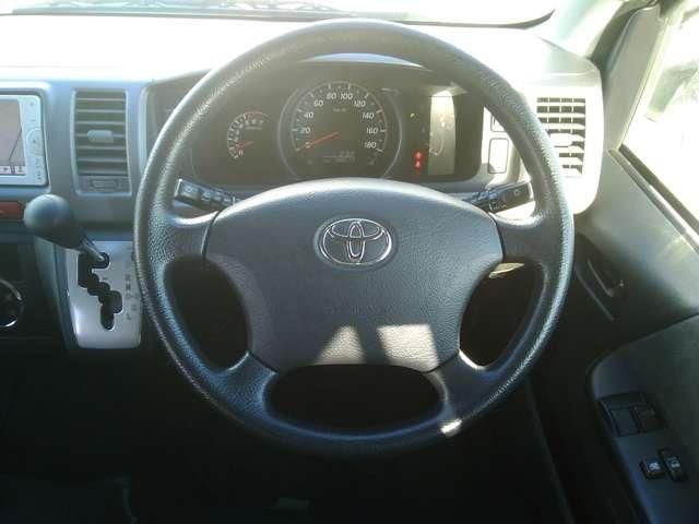 TOYOTA HIACE WAGON 4WD 2012 Image 31