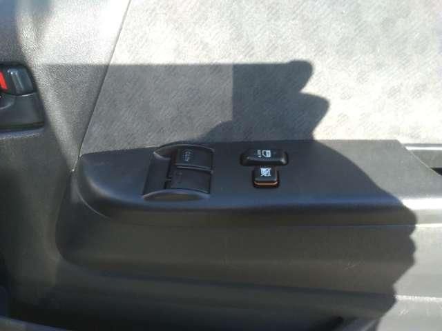 TOYOTA HIACE WAGON 4WD 2012 Image 31