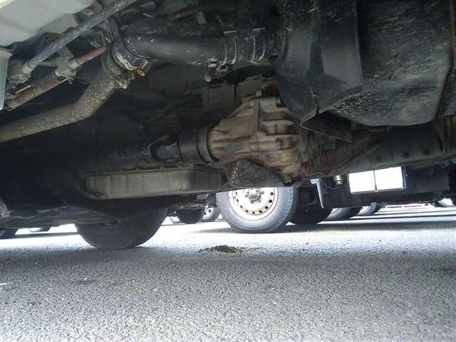 TOYOTA HIACE WAGON 4WD 2012 Image 31