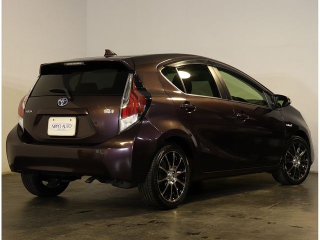 TOYOTA AQUA 2016 Image 31