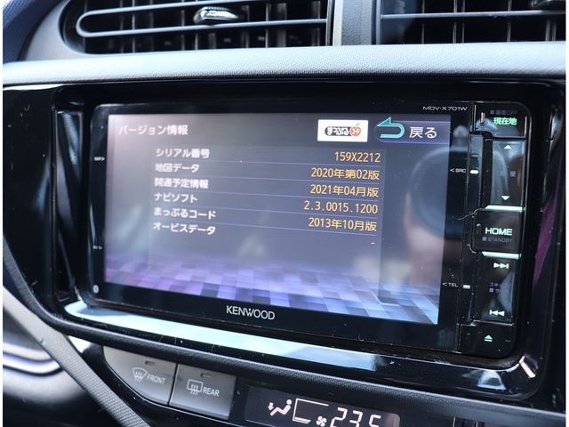 TOYOTA AQUA 2016 Image 31