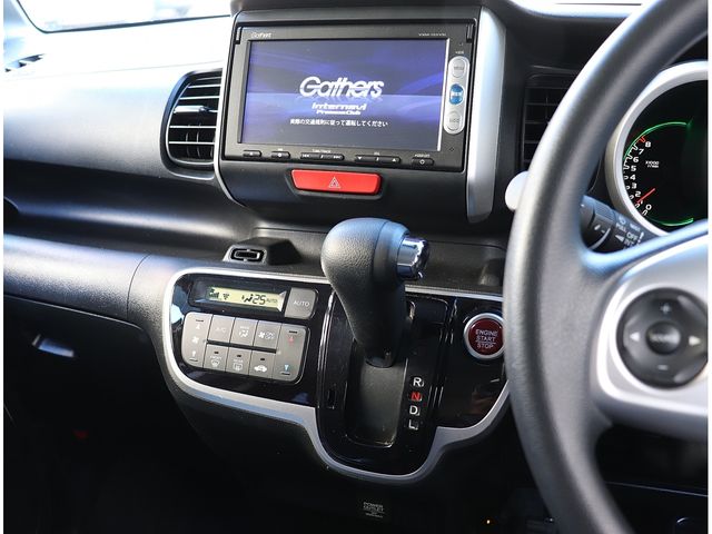 HONDA N BOX 2015 Image 31