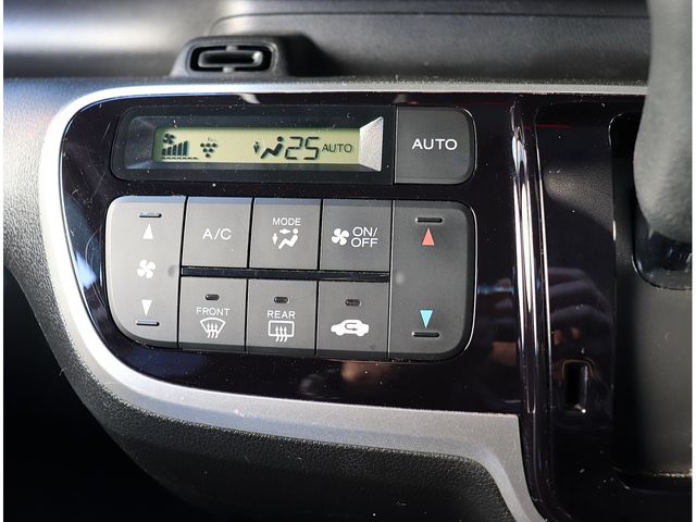 HONDA N BOX 2015 Image 31