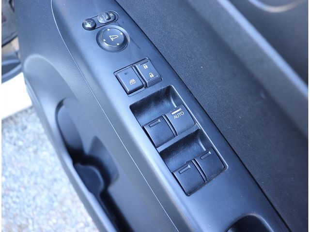 HONDA N BOX 2015 Image 31