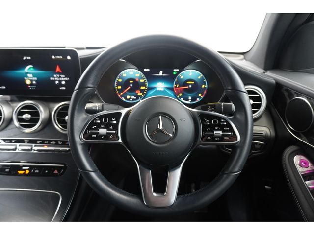 MERCEDES BENZ GLC CL 2020 Image 31