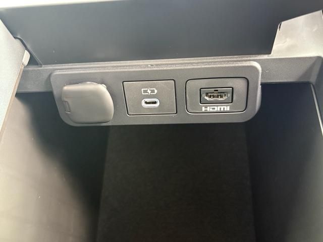 TOYOTA ALPHARD HYBRID 2024 Image 31