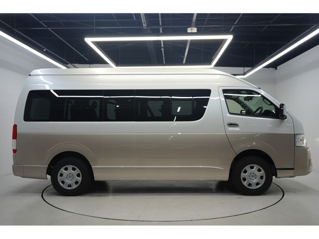 TOYOTA HIACE WAGON 4WD 2025 Image 31