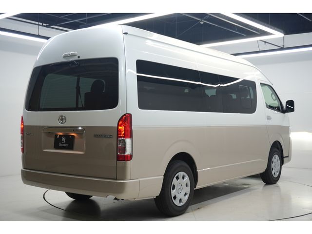 TOYOTA HIACE WAGON 4WD 2025 Image 31
