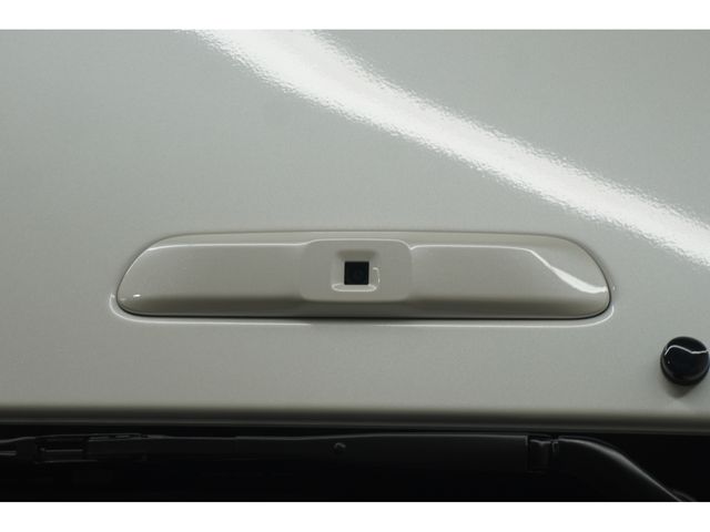 TOYOTA HIACE WAGON 4WD 2025 Image 31