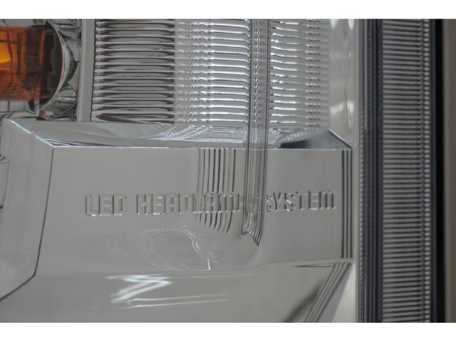 TOYOTA HIACE WAGON 4WD 2025 Image 31