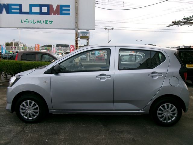 DAIHATSU MIRA E:S 4WD 2025 Image 31