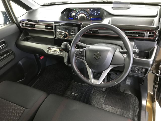 SUZUKI WAGON R STINGRAY 2018 Image 31