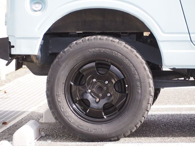 SUZUKI JIMNY 4WD 1996 Image 31