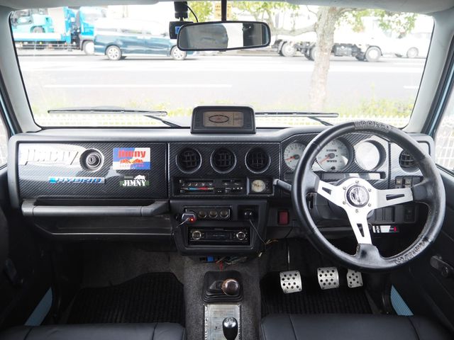 SUZUKI JIMNY 4WD 1996 Image 31