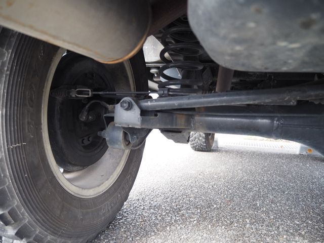 SUZUKI JIMNY 4WD 1996 Image 31