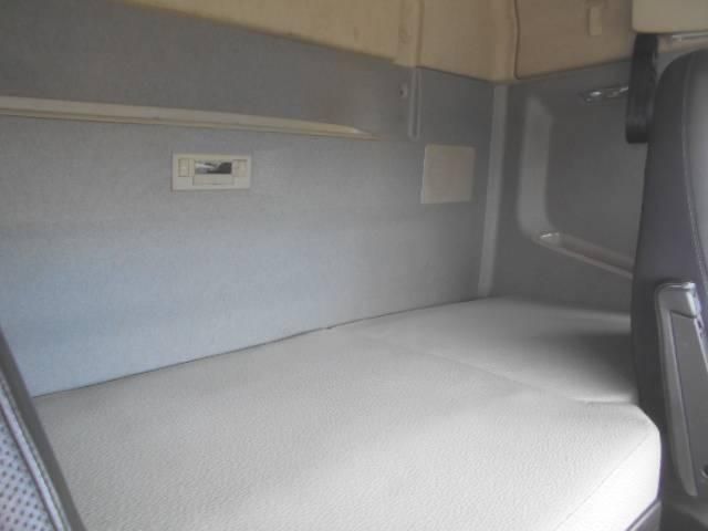 VOLVO FH 2016 Image 31