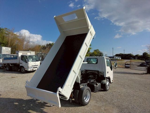 ISUZU ELF 2017 Image 31