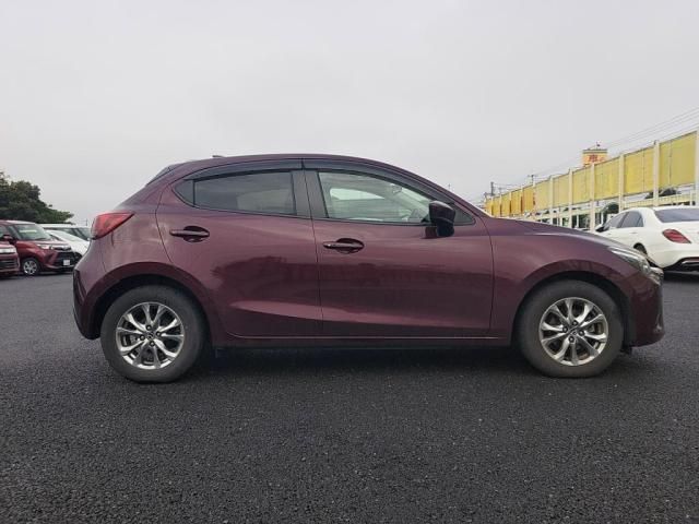 MAZDA DEMIO 2018 Image 31
