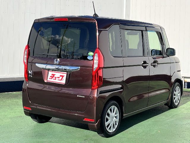 HONDA N BOX 2017 Image 31