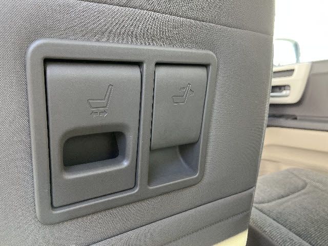 HONDA N BOX 2017 Image 31