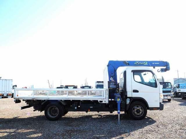 MITSUBISHI CANTER 2017 Image 31