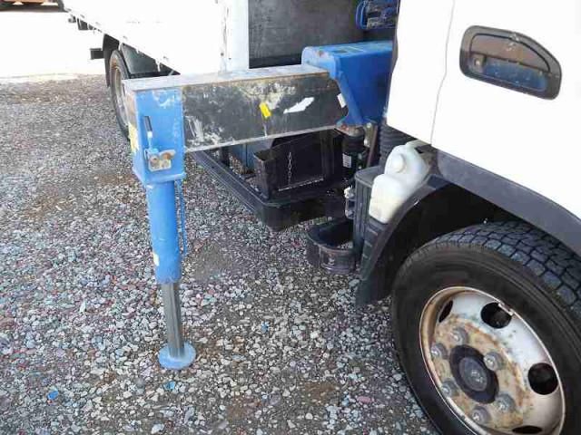 MITSUBISHI CANTER 2017 Image 31