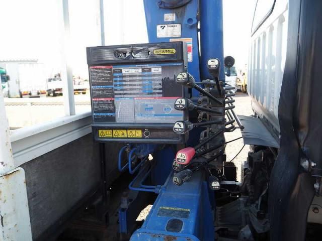 MITSUBISHI CANTER 2017 Image 31