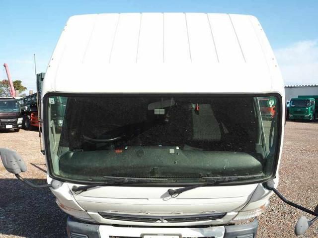 MITSUBISHI CANTER 2017 Image 31