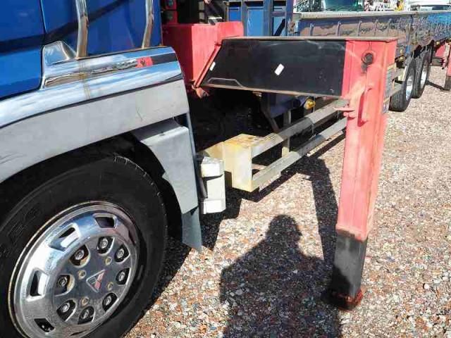 MITSUBISHI FUSOU SUPER GREAT 2005 Image 31