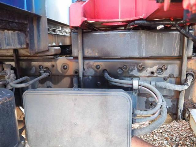 MITSUBISHI FUSOU SUPER GREAT 2005 Image 31