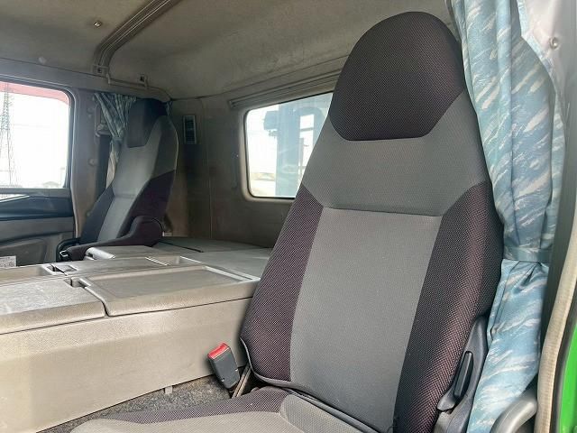 MITSUBISHI FUSOU SUPER GREAT 2015 Image 31