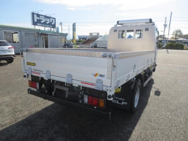 ISUZU ELF 2024 Image 31