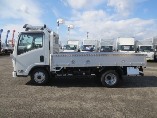 ISUZU ELF 2024 Image 31