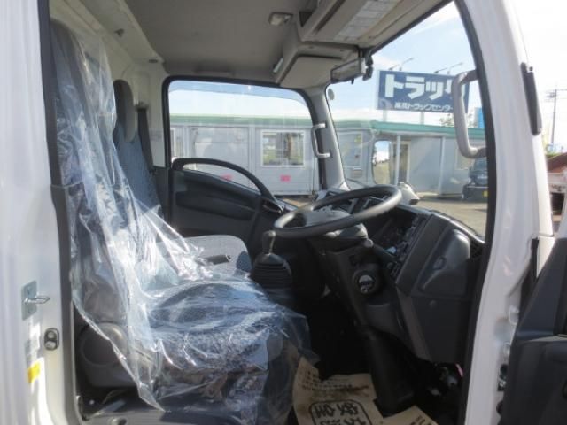 ISUZU ELF 2024 Image 31